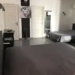 La Rapiere Bed and Breakfast Καρκασόν