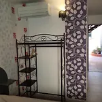 La Rapiere Bed and Breakfast Καρκασόν